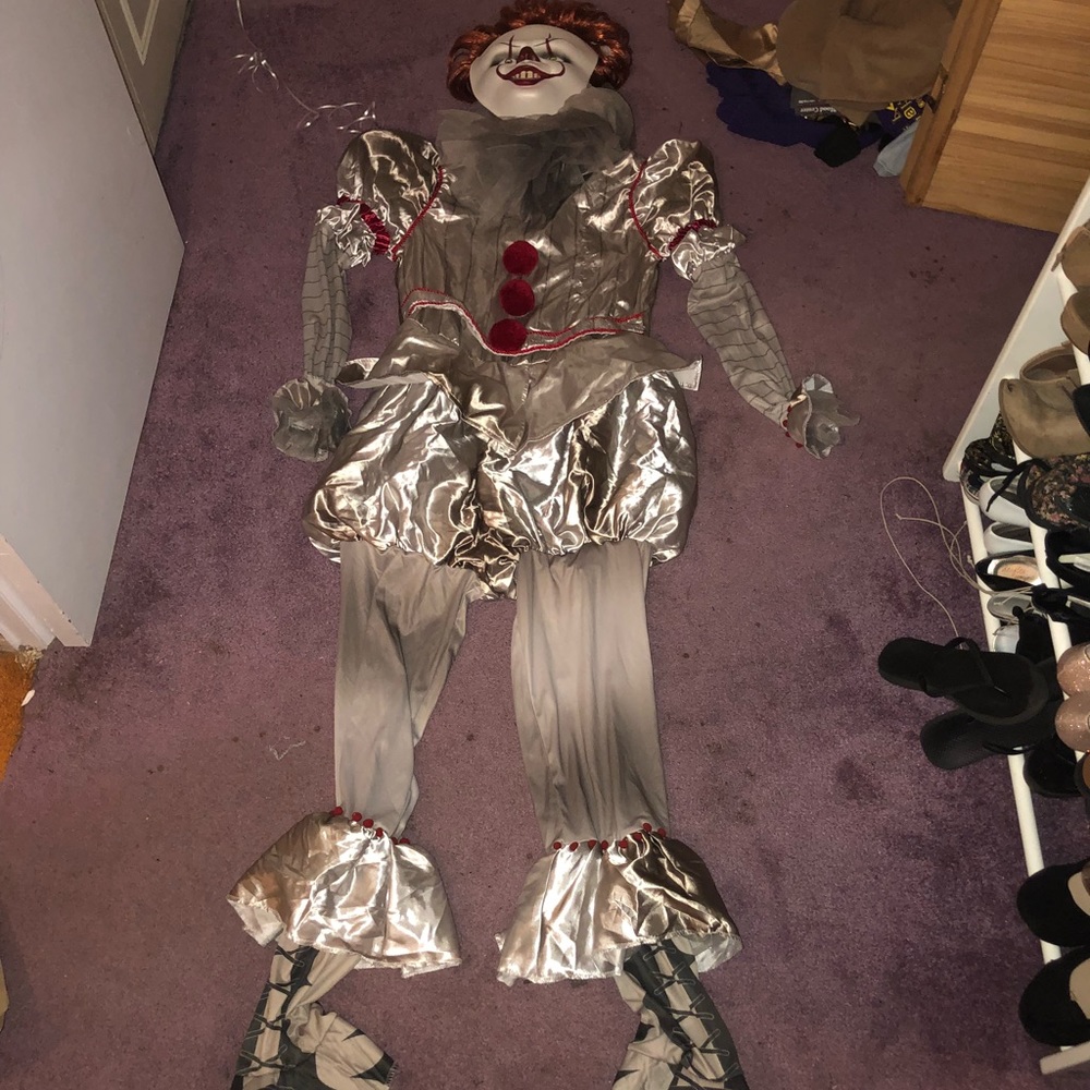 Pennywise 2017 “IT” Halloween costume